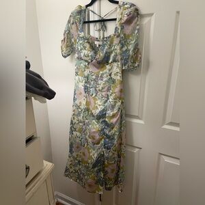 Arlie Dress Size Medium